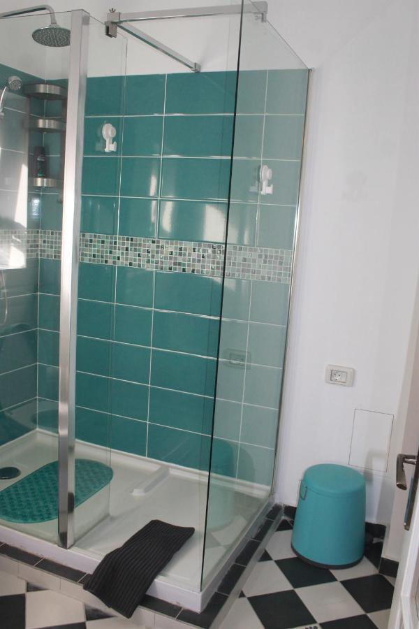 Studio Turquoise Victoria Bukarest Kültér fotó